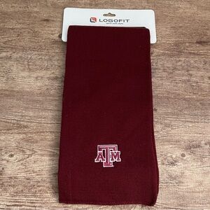 NWT Logo Fit Texas A&M Maroon Scarf One Size